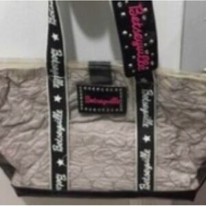 Betsey Johnson Women's jelly Tote Bag / removable insert